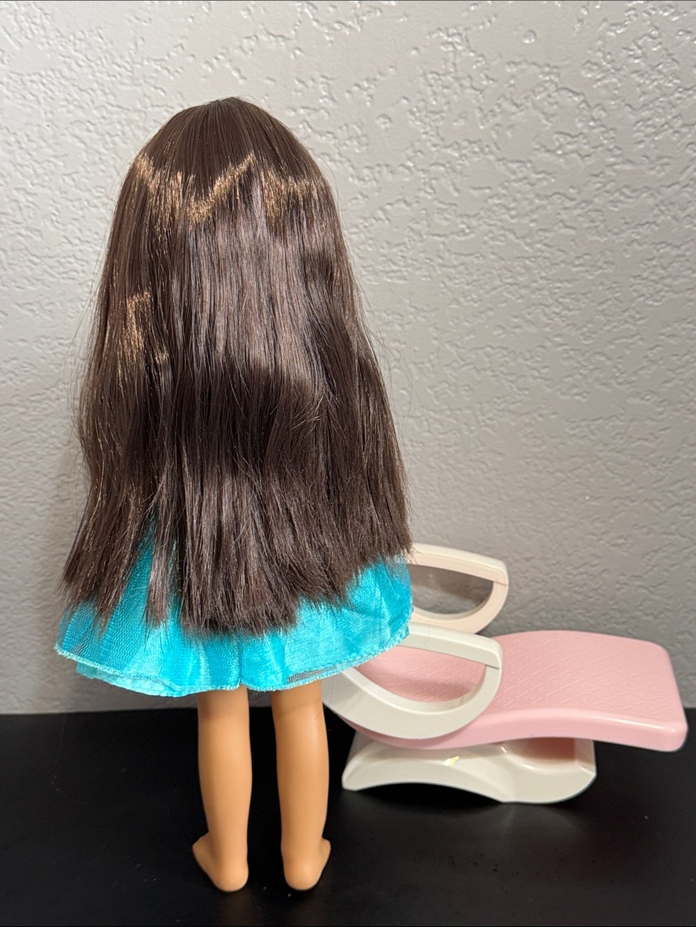 Glitter Girl Doll & Hair Salon Chair with Accessories Bundle - Picture 13 of 16